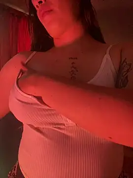 Miss oliviaa online show from April 17, 8:55 pm