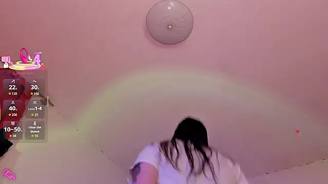 Miss oliviaa online show from December 16, 10:36 pm