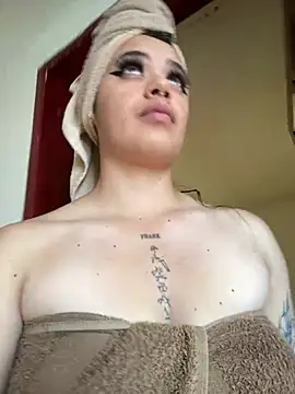 Miss oliviaa online show from February 18, 6:48 pm