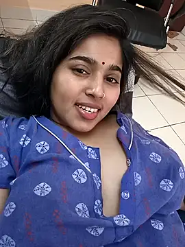 Snapshot of Sweet-Rani chatting on April 24, 10:17 am Sweet-Rani online show from April 24, 10:17 am