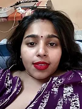 Snapshot of Sweet-Rani chatting on April 21, 9:27 am Sweet-Rani online show from April 21, 9:27 am