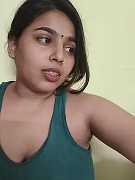 Snapshot of Sweet-Rani chatting on June 12, 8:17 pm Sweet-Rani online show from June 12, 8:17 pm
