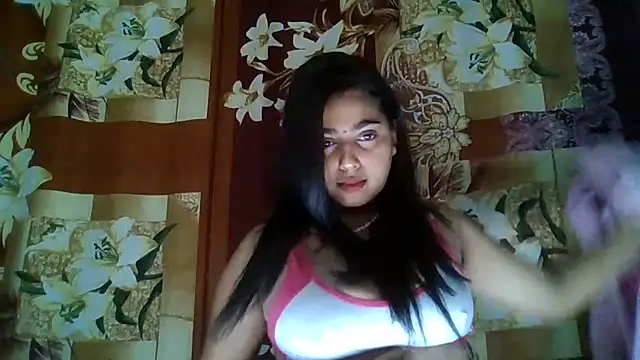 Snapshot of Sweet-Rani chatting on March 10, 11:06 pm Sweet-Rani online show from March 10, 11:06 pm
