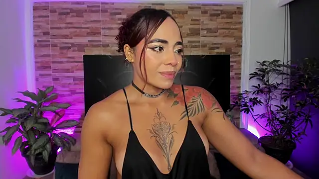 emilyfitness online show from June 10, 12:01 am
