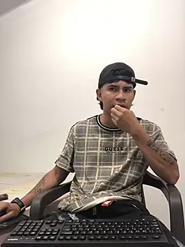 logannth online show from February 7, 5:26 am