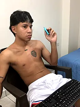 logannth online show from November 1, 5:14 am