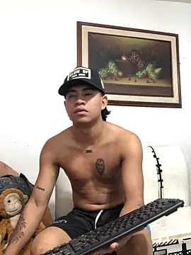 logannth online show from March 21, 1:07 am