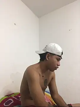 logannth online show from November 6, 9:08 pm