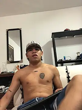 logannth online show from March 23, 9:03 pm