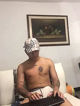 logannth online show from March 18, 1:31 am