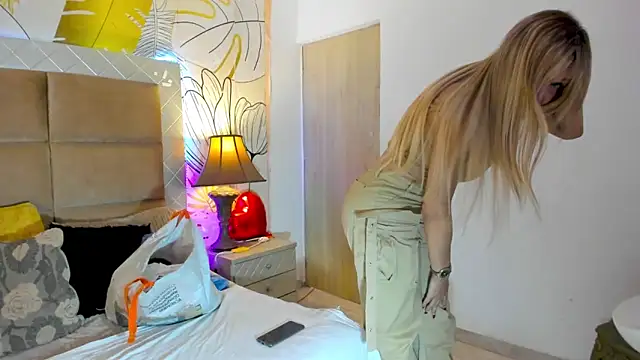 amazing dolltsx online show from September 13, 8:09 pm