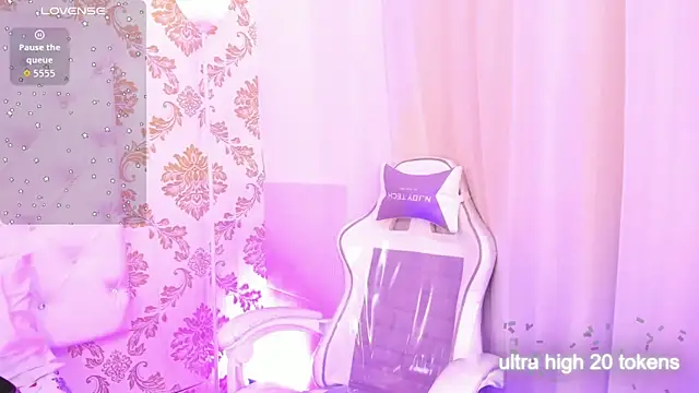 emaa lambert online show from February 25, 11:54 am