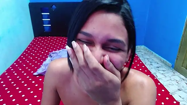 Snapshot of Juicy_pamela5 chatting on December 13, 5:43 pm Juicy pamela5 online show from December 13, 5:43 pm