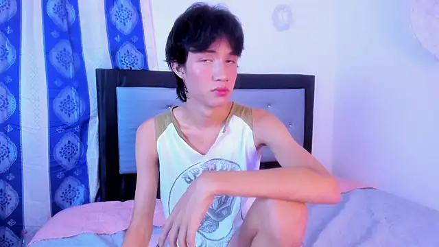 Johhan  Lee online show from January 9, 2:01 am