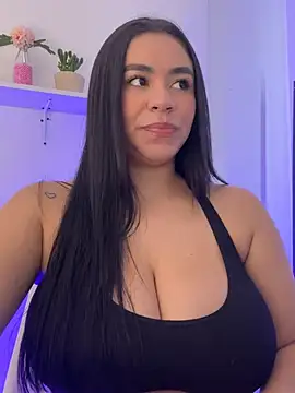 kristynmassey online show from July 2, 6:58 pm