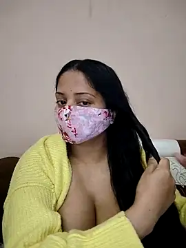 bigtitsqueen online show from February 14, 8:14 am