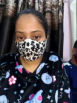 Snapshot of bigtitsqueen chatting on January 27, 4:54 pm bigtitsqueen online show from January 27, 4:54 pm