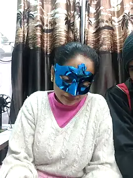 Snapshot of bigtitsqueen chatting on January 9, 4:06 pm bigtitsqueen online show from January 9, 4:06 pm