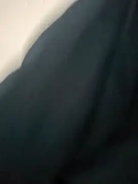 bigtitsqueen online show from October 28, 4:57 am