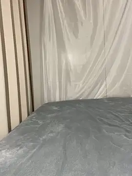 Snapshot of Ana_Japan24 chatting on December 6, 12:29 am Ana Japan24 online show from December 6, 12:29 am