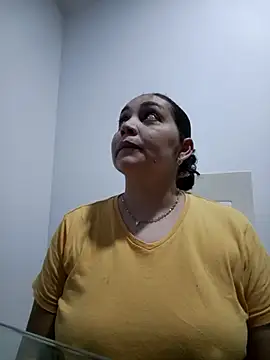 MirandaSoto online show from April 19, 5:19 am
