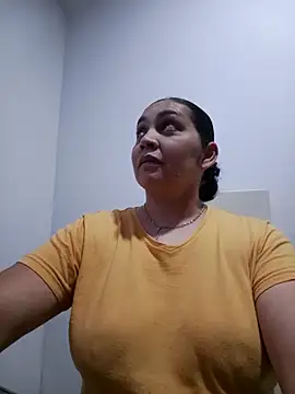 MirandaSoto online show from April 10, 3:57 am