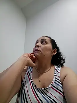 MirandaSoto online show from May 4, 3:54 am