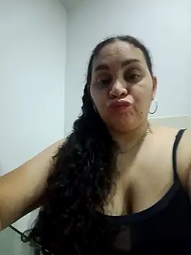 MirandaSoto online show from March 7, 5:47 am