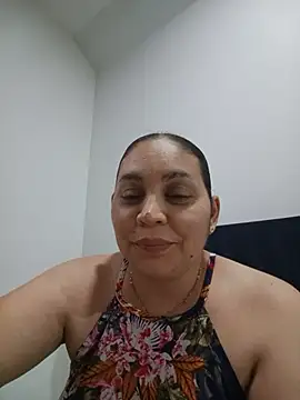 MirandaSoto online show from June 6, 4:07 am