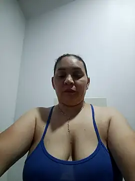 MirandaSoto online show from May 1, 4:39 am