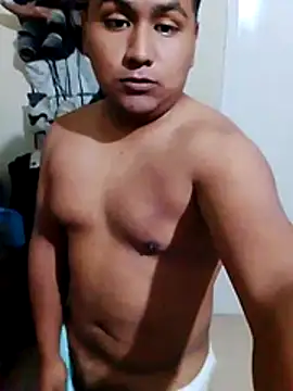 Snapshot of R1ch_Daddy chatting on July 11, 12:55 am R1ch Daddy online show from July 11, 12:55 am