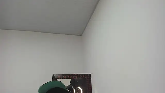 Karljensen33 online show from February 26, 3:21 pm