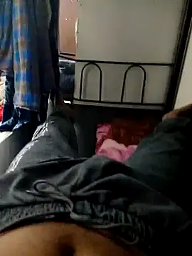 Snapshot of jonypl chatting on September 22, 1:17 pm jonypl online show from September 22, 1:17 pm