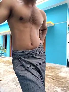 Snapshot of jonypl chatting on November 17, 5:55 am jonypl online show from November 17, 5:55 am