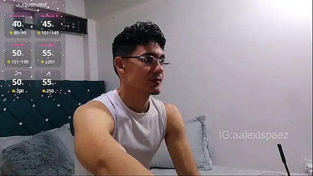 alexispaez457062 online show from December 22, 9:37 pm