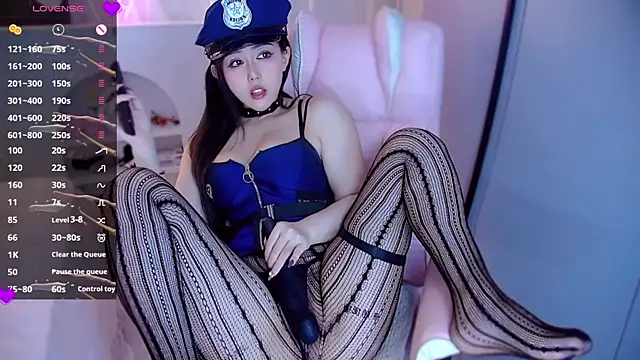 Lily0709 online show from March 22, 10:49 am