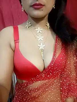 Stripy Doll online show from November 18, 1:10 am