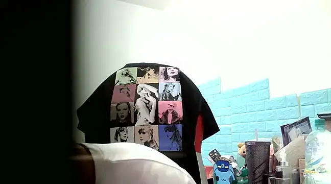 thisisbook 223 online show from February 3, 6:49 pm