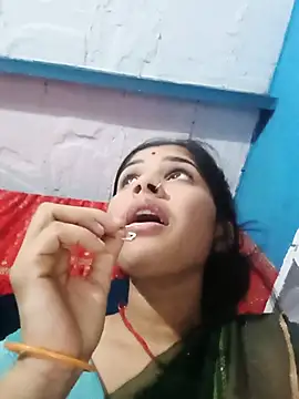 Nisha Cute online show from July 7, 1:08 am