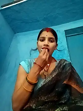 Snapshot of Nisha_Cute chatting on October 13, 7:10 am Nisha Cute online show from October 13, 7:10 am