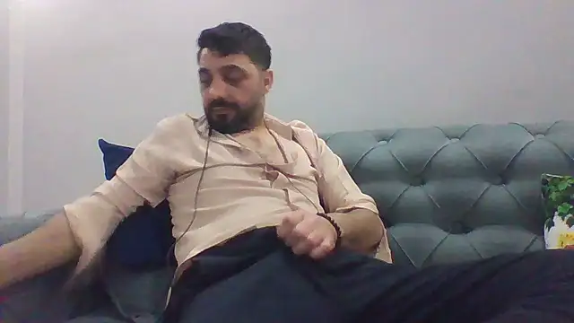 Snapshot of Sexyy_Mann34 chatting on April 17, 7:28 pm Sexyy Mann34 online show from April 17, 7:28 pm