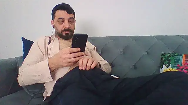Snapshot of Sexyy_Mann34 chatting on April 18, 11:23 am Sexyy Mann34 online show from April 18, 11:23 am