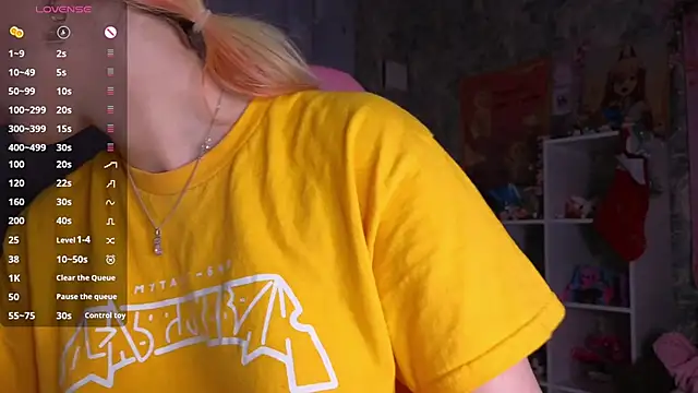 HanaMitsuri online show from January 16, 8:14 pm