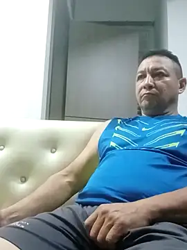 luchoarr online show from February 6, 12:17 am