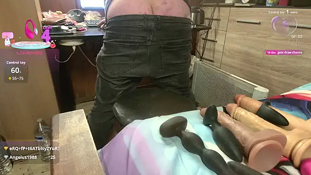 misteryman1956 online show from November 24, 9:37 pm