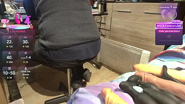 misteryman1956 online show from March 7, 10:10 am