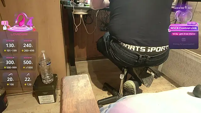 misteryman1956 online show from April 10, 6:31 am