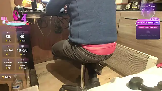 misteryman1956 online show from April 6, 4:52 pm