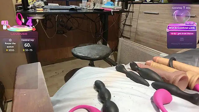 misteryman1956 online show from February 16, 8:02 am