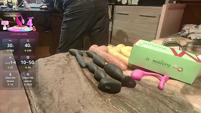 misteryman1956 online show from June 11, 6:05 pm